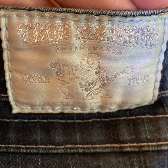True Religion low rise blue jeans 27 some wear back right hem & front top above - Picture 10 of 11